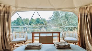 1 habitación, wifi y ropa de cama