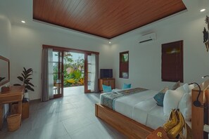 Coffres-forts dans les chambres, fer et planche à repasser