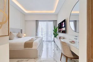 Schreibtisch, Bügeleisen/Bügelbrett, WLAN, Bettwäsche