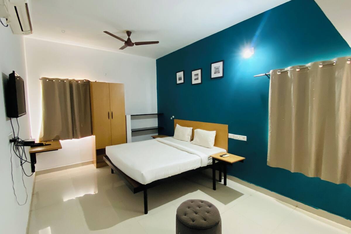 Deluxe Double Room | Premium bedding, bed sheets