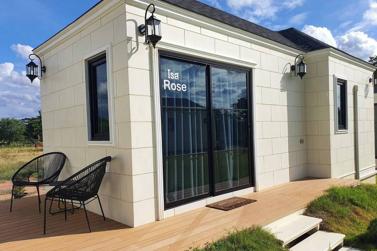 Cottage Double | Free WiFi, bed sheets