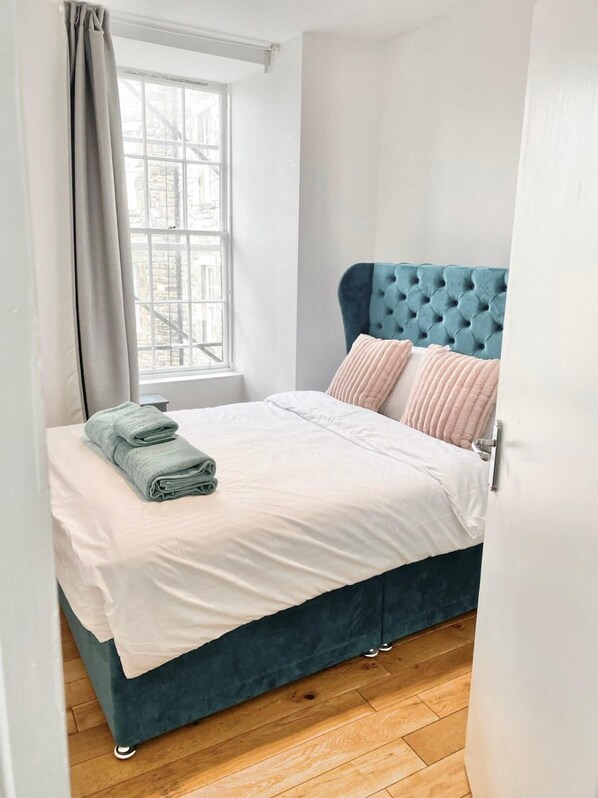 1 chambre, accès Internet, draps fournis