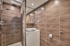 Apartment | Badezimmer