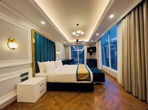 Luxury Suite, Mountain View | In-room safe, desk, laptop workspace, iron/ironing board - Claret inn by Lawrence Hotels (Dalhousie)