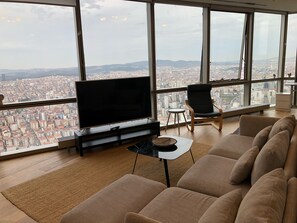 TV