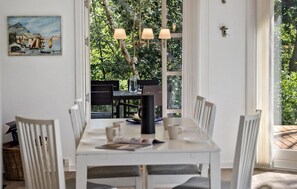 Dining - 3 bedroom lovely home in Hals (Hals)