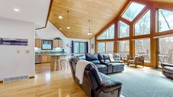 智能電視、壁爐