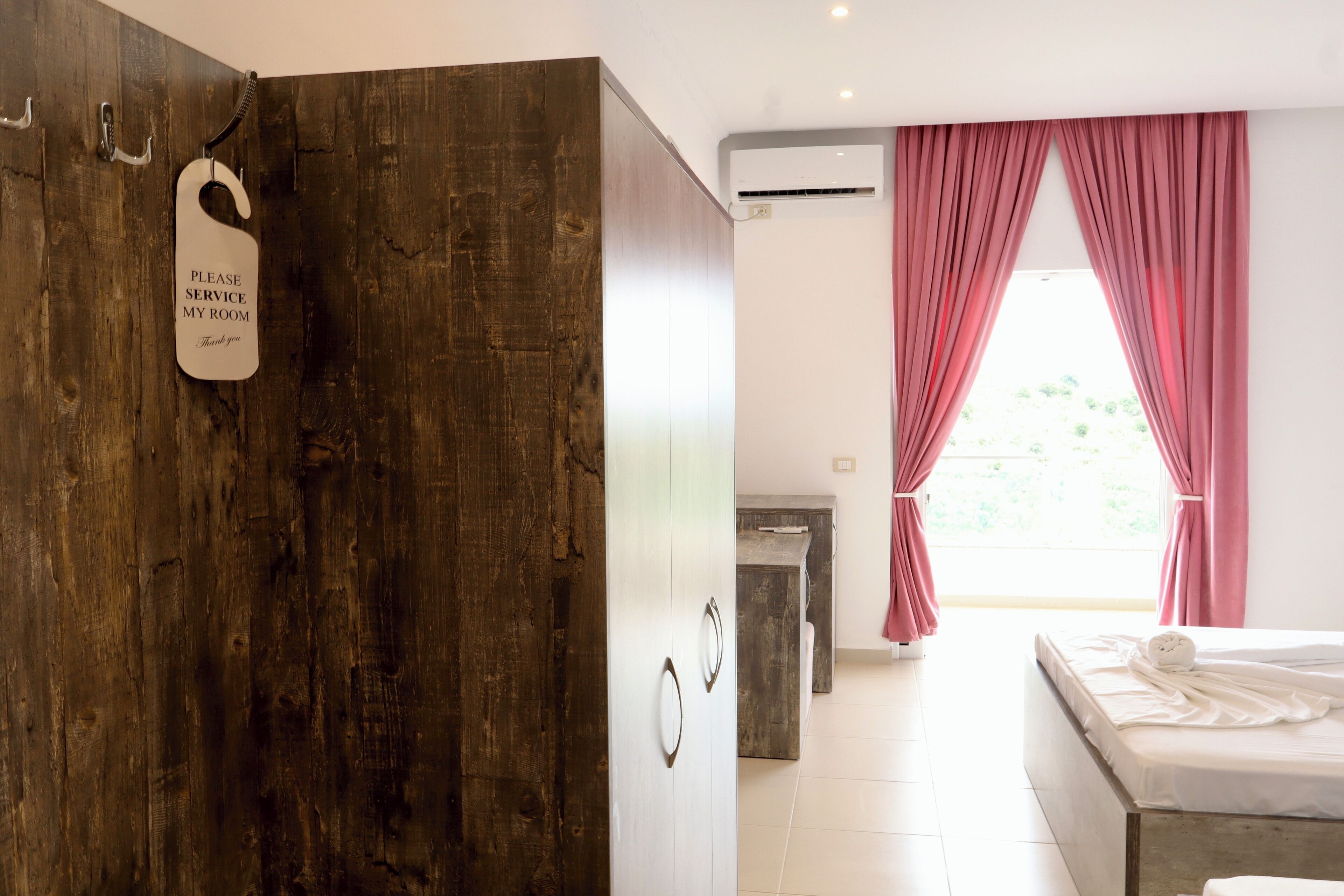 Photo - Mucobega Hotel 2