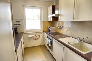 Stovetop, dishwasher