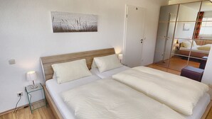 2 chambres, lit parapluie, Wi-Fi gratuit, draps fournis