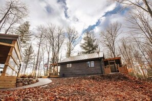 Exterior - Nook Up North: Secluded w/HotTub (Traverse City)