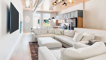 Televisie en een kantoor