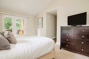 4 bedrooms, WiFi, bed sheets