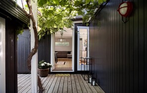 Terrace/patio - Awesome home in ølsted with WiFi (Ølsted)