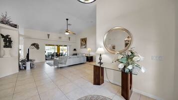 Villa | 3 bedrooms, Internet