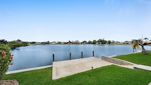 Villa | 3 bedrooms, Internet