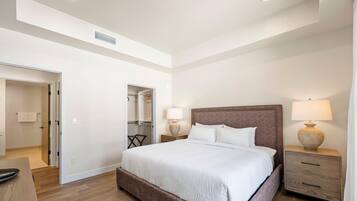 1 bedroom, internet, bed sheets
