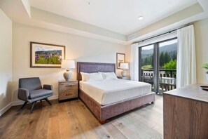 2 bedrooms, internet, bed sheets