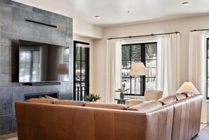 Living area - Slopeside | Exclusive Tamarack Perks (Tamarack)
