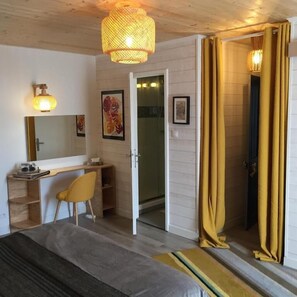 Névez | Rideaux d’obscurcissement, système d’insonorisation