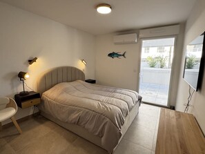 Căn hộ | 2 phòng ngủ, bàn ủi/dụng cụ ủi quần áo, bộ trải giường
