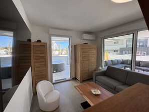 Căn hộ | Phòng khách