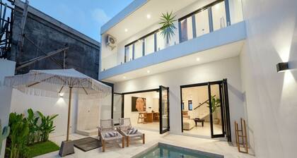 Luxury 1BR Private Pool Villa