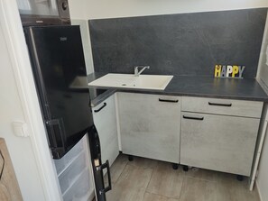 Kühlschrank, Herdplatte