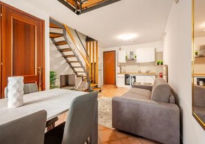Living area - Between villages, nature and relaxation - Holiday home a stone's throw from Lake Vico (Ronciglione)