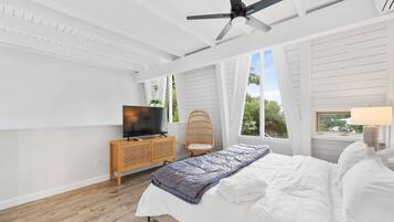 3 bedrooms, desk, iron/ironing board, free WiFi