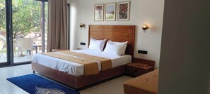 Premium Room | Desk, free WiFi, bed sheets