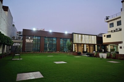 JASWANT VILAS A BOUTIQUE HOTEL