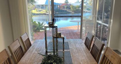 Watersedge- The Moorings - Sussex inlet- Newly refurbished