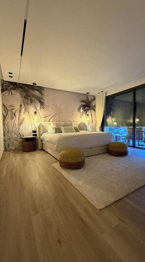 4 makuuhuonetta, silitysrauta/-lauta, internet, vuodevaatteet