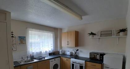 Charming Northampton Apartment With 2 Bedrooms