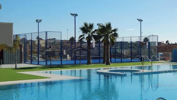 Apartment | Pool | Outdoor pool