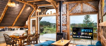 Riverside Cabin | Hot Tub, Fishing & Relaxing Escape