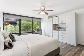 2 chambres, fer et planche à repasser, Wi-Fi gratuit, draps fournis