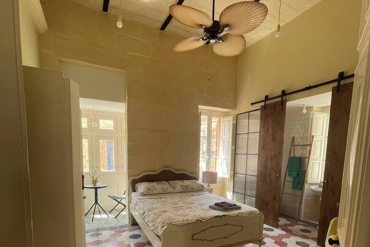 Double Room, Balcony, Partial Sea View | Blackout drapes, iron/ironing board (on request), WiFi (free)