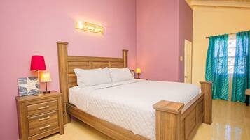 Een strijkplank/strijkijzer