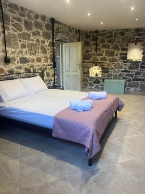 1 habitación y acceso a internet