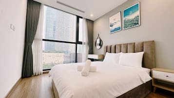 Deluxe Apartment, Balcony, City View | Blackout drapes, iron/ironing board, free WiFi, bed sheets