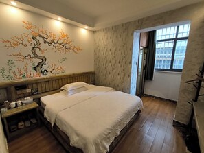 Classic Double Room | Free WiFi - zhangjiejienanfangjinshikezhan (Zhangjiajie)
