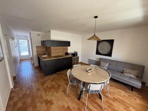 Interior - Cosy house 300m from the beach (La Tranche-sur-Mer)