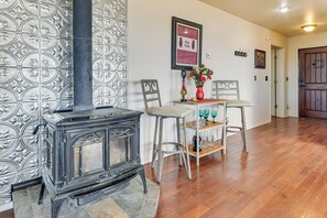 Casa (2 Bedrooms) | Interior