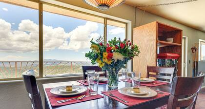 Panoramic Vistas & Pergola: Silver City Escape!