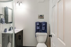 Apartment (1 Bedroom) | Interior