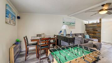 House (3 Bedrooms) | Front of property