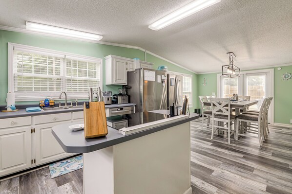 House (3 Bedrooms) | Interior - 7 Mi to Beach! Sneads Ferry Family Home w/ Hot Tub (Sneads Ferry)