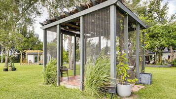 Apartment (0 Bedroom) | Interior